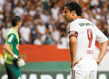 O atacante Fred, artilheiro do Brasileiro com 16 gols, durante partida em que o Fluminense venceu o Coritiba por 2 a 1