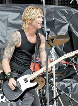 Duff McKagan em show da banda Loaded, no festival SWU