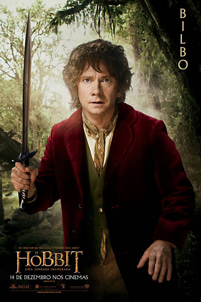 Bilbo Baggins (Martin Freeman) é o personagem principal do filme "O Hobbit - Uma Jornada Inesperada", prelúdio do "Senhor dos Aneis", que estreia em 14 de dezembro no Brasil. Na trama, o Hobbit viaja até a Montanha Solitária acompanhado de um grupo de anões para recuperar um tesouro roubado pelo dragão Smaug
