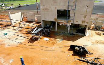 Obras do terminal de passageiros no aeroporto Bartholomeu de Gusmo, em Araraquara; investimentos somam R$ 8 mi