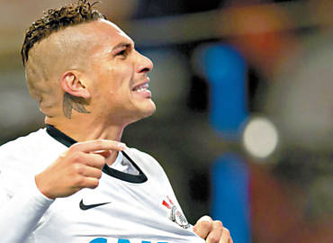 Guerrero comemora o gol contra o Al Ahly