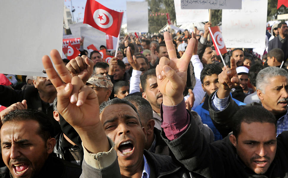 Tunsia marca aniversrio de revoltas