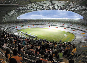 Vista do Mineiro, segundo estdio da Copa a ser entregue