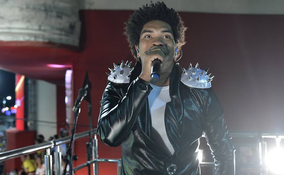 Timbalada faz show no circuito Barra-Ondina no Carnaval de Salvador Leia mais(BA)