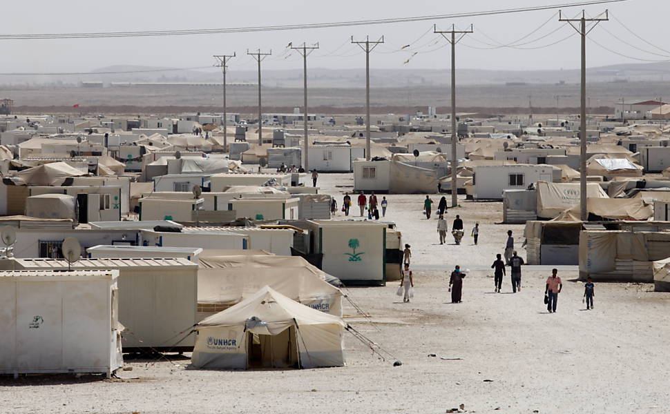 Vista do campo de refugiados de Zaatri, localizado na fronteira entre Síria e Jordânia