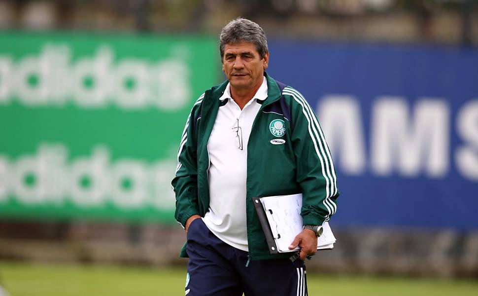 Os últimos técnicos do Palmeiras 07/11/2017 Esporte Fotografia Folha de S.Paulo Os últimos técnicos do Palmeiras 07/11/2017 Esporte Fotografia Folha de S.Paulo