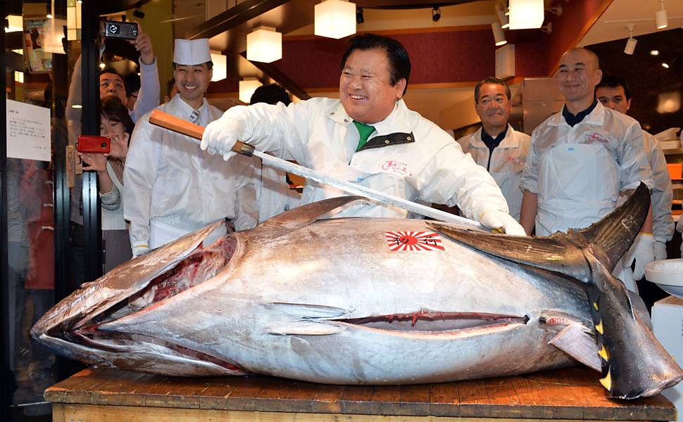 Atum  vendido por US$ 117 mil no primeiro leilo do ano em Tquio