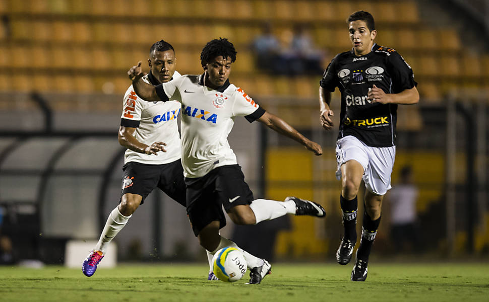 Corinthians X Bragantino - 26/05/2018 - Esporte - Fotografia - Folha De ...