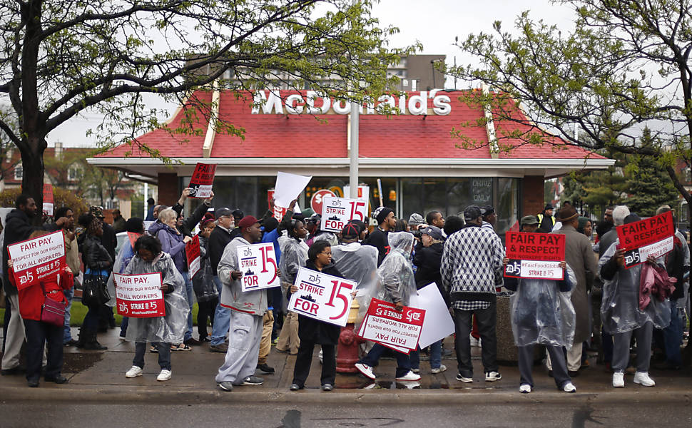 Protestos contra redes de fast-food