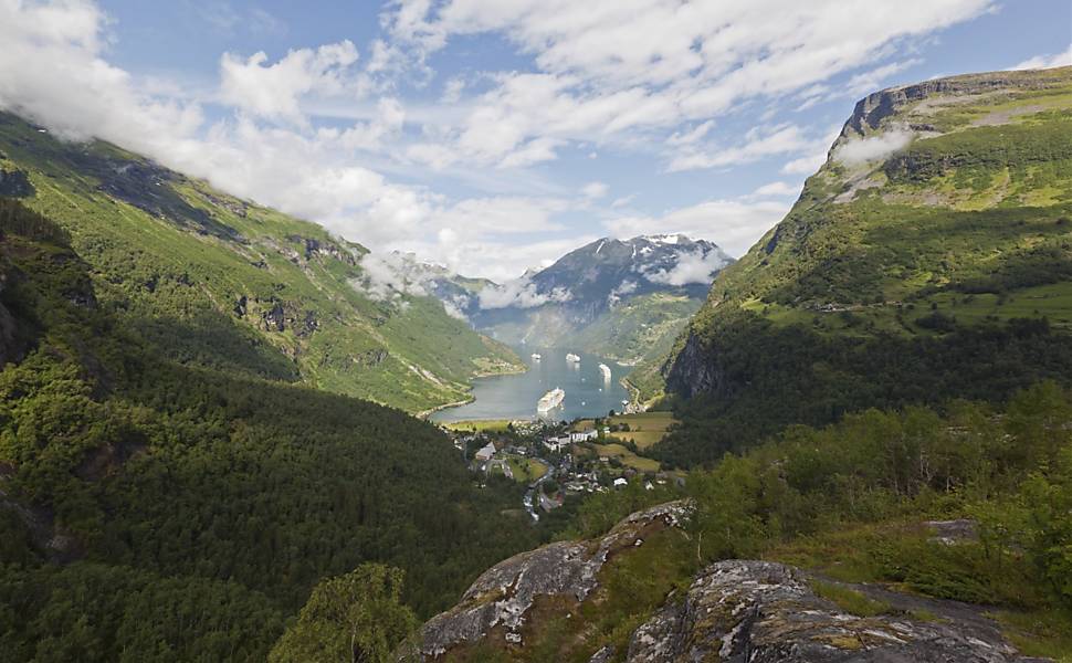 Noruega: entre fiordes e "Frozen"
