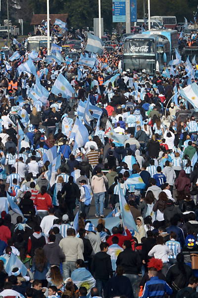 Seleo argentina chega a Buenos Aires