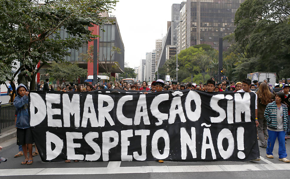 ndios protestam na av. Paulista