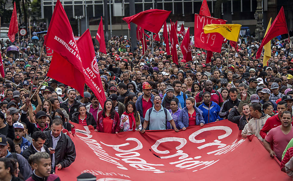 Protesto Do Mtst Em Sp Cotidiano Fotografia Folha De