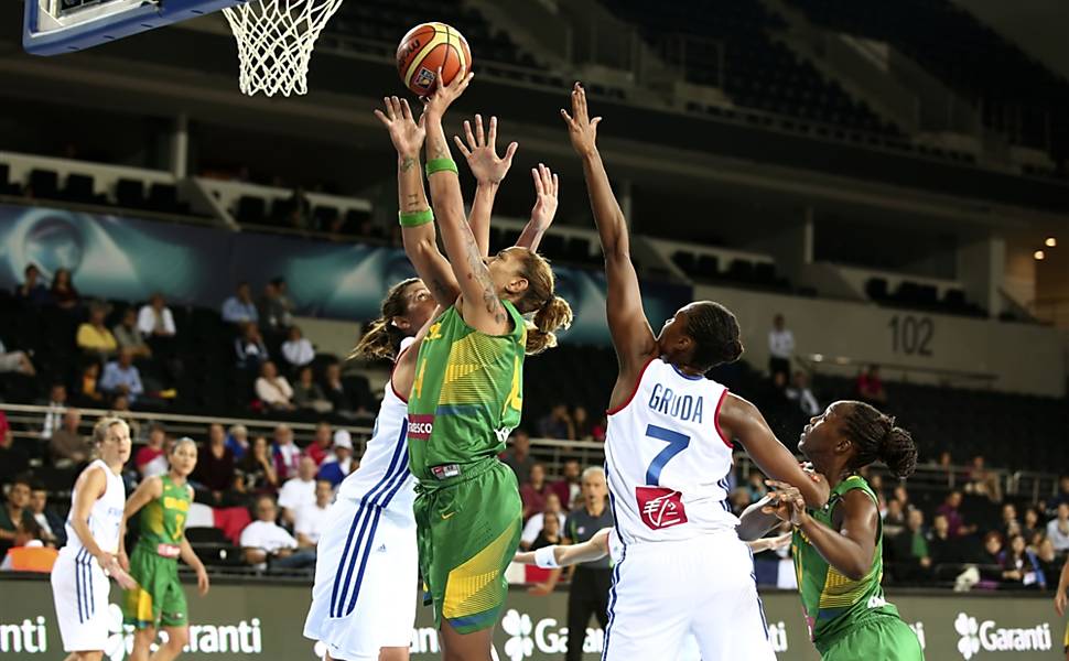 Seleo brasileira feminina no Mundial de basquete