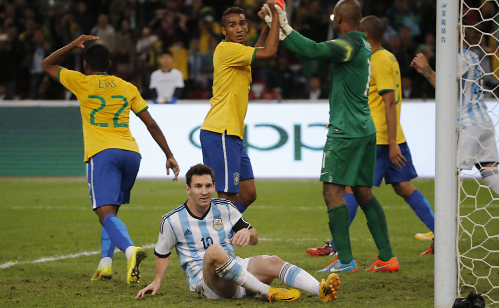 Brasil x Argentina 24/03/2018 Esporte Fotografia Folha de S.Paulo