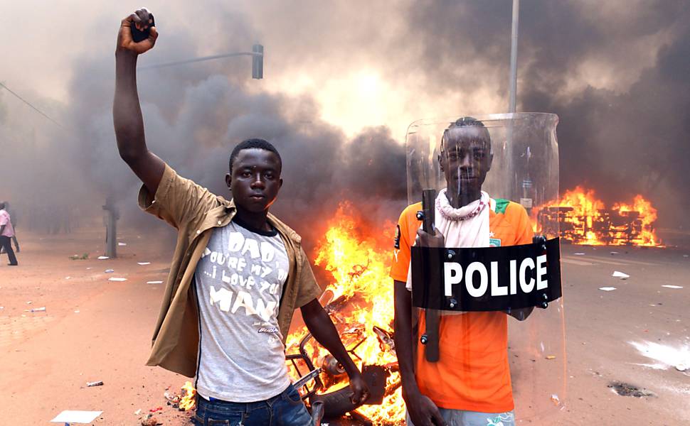 Protestos em Burkina Fasso