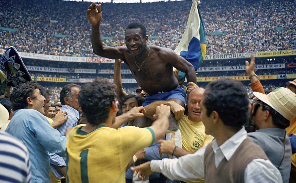 Grandes momentos de Pelé no futebol