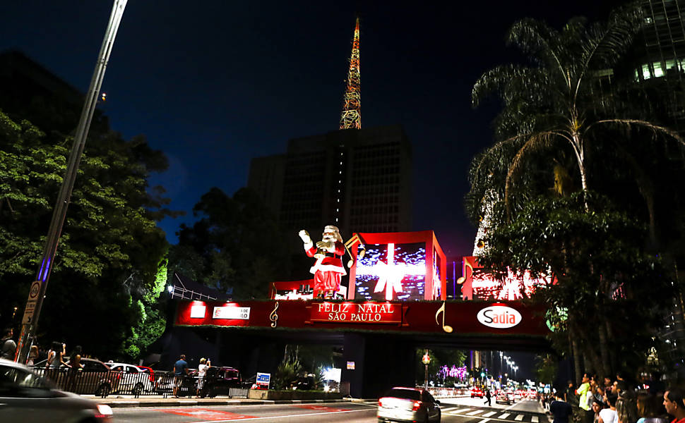 Decorao de Natal na avenida Paulista