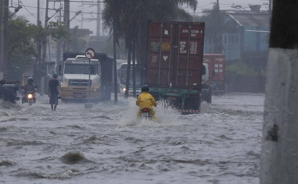 Enchentes em Santos