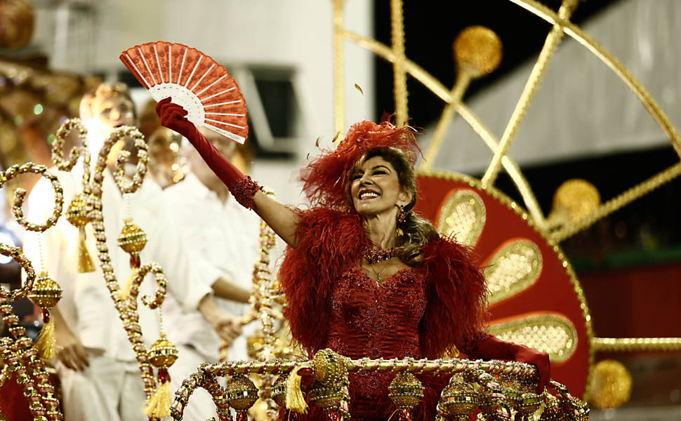 Segundo Dia De Desfiles De S O Paulo Cotidiano Fotografia Folha De S Paulo