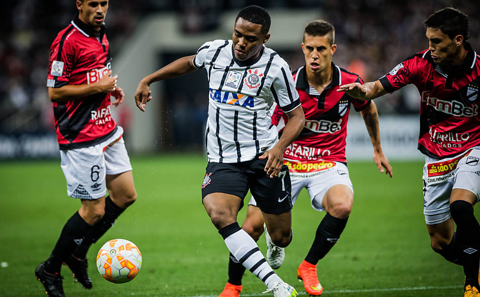 Corinthians x Danubio