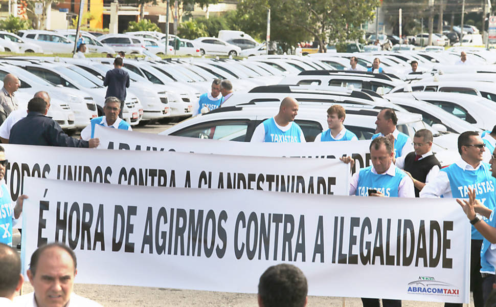 Manifesta��o de Taxistas no Pacaembu