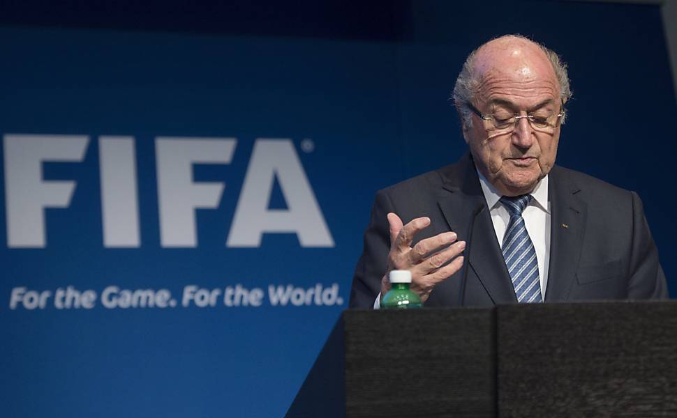 Blatter renuncia  presidncia da Fifa