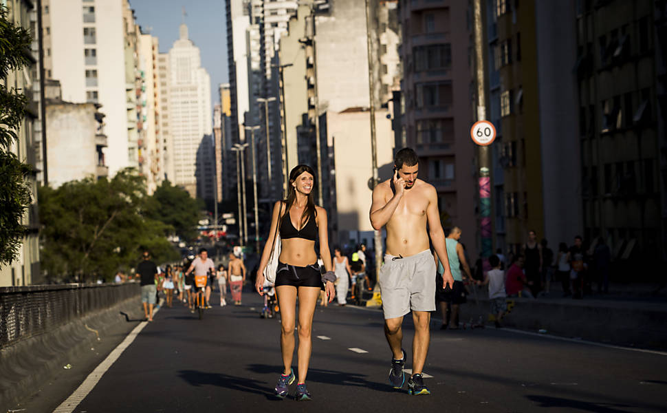 Domingo de sol e calor em São Paulo