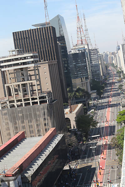 Paulista  fechada aps inaugurao de ciclovia