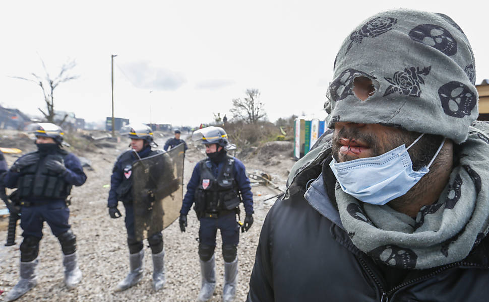 Protesto na "selva" de Calais