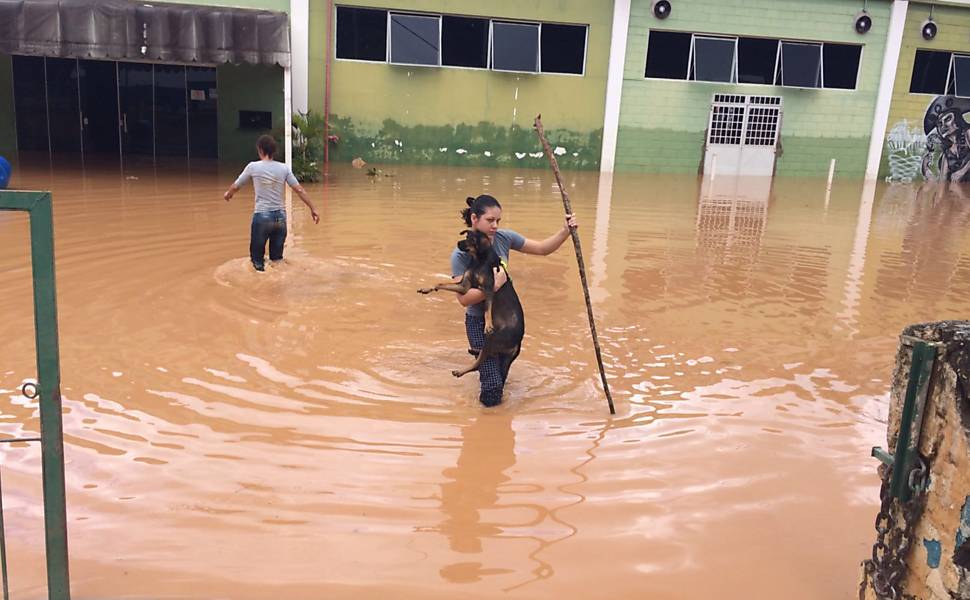 Chuvas causam transtorno em São Paulo