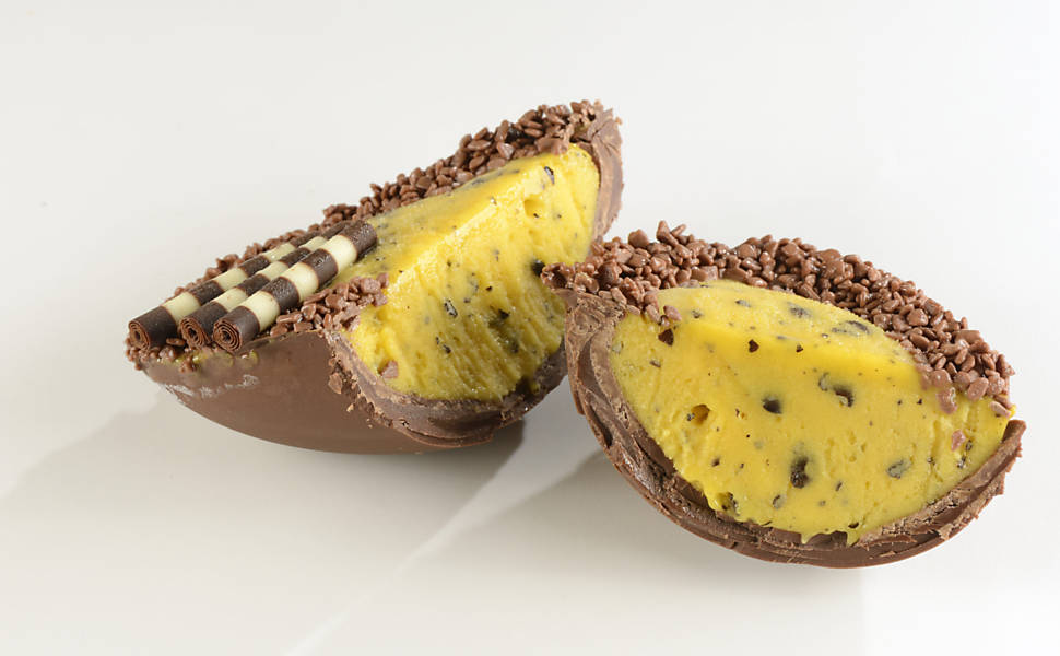 Bolo de Chocolate com Pedaços Chocolate Bauducco 280g em Promoção na  Americanas