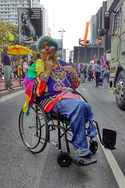 Parada do Orgulho LGBT - Lei de Identidade de Gnero J