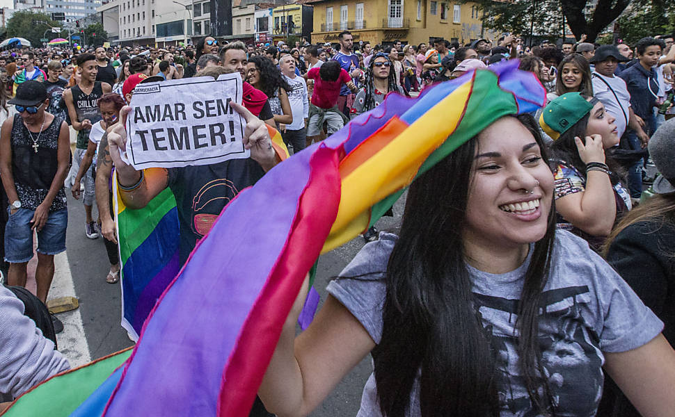 Parada do Orgulho LGBT - Lei de Identidade de Gênero Já