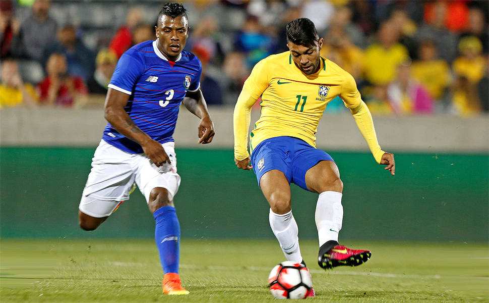 Santista Gabriel marca, e Brasil vence o Panamá em amistoso - 30