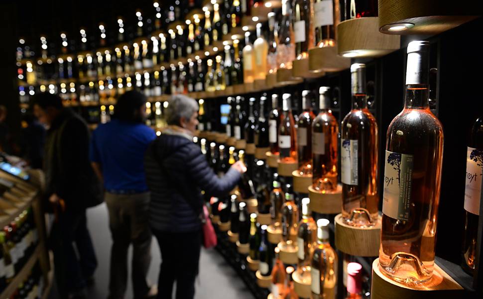Bordeaux inaugura museu sobre o vinho 
