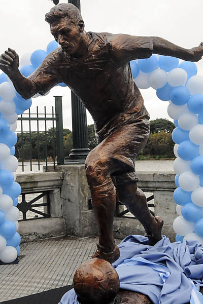 Esttua do Messi inaugurada emBuenos Aires