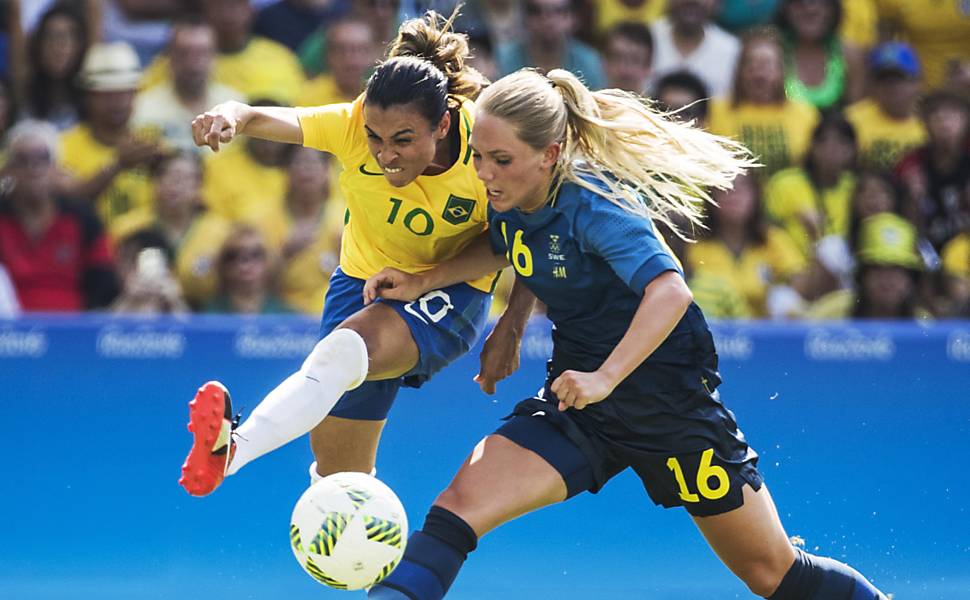 Em fase de renovação, Seleção Brasileira de futebol feminino se
