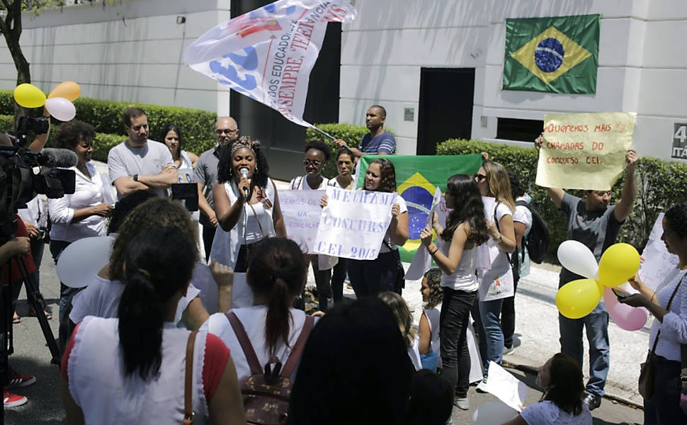 Manifestação na casa de João Dória