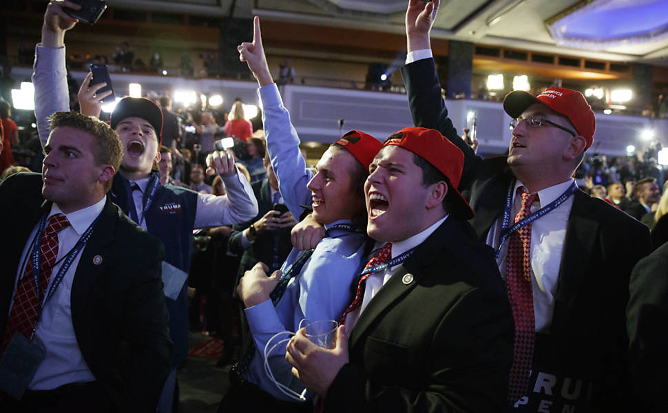 Eleitores de Donald Trump comemoram vitória