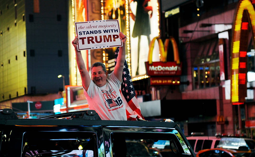 Eleitores de Donald Trump comemoram vitória