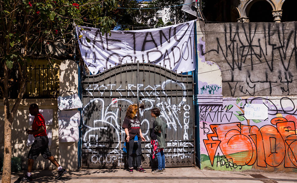 Desigualdade social cai no Brasil em 2015