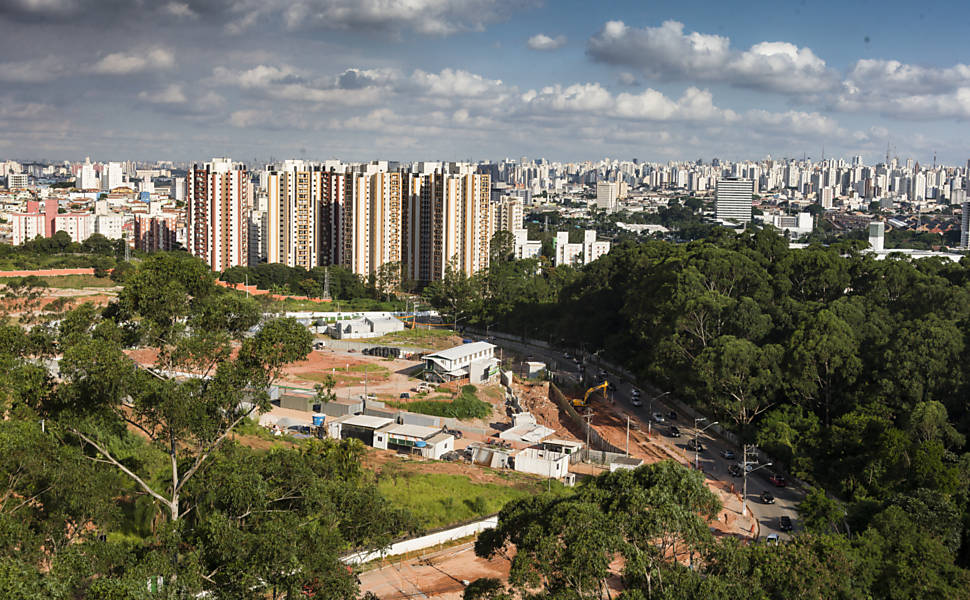 Bairro planejado em Pirituba 15/05/2019 Cotidiano Fotografia Folha de S.Paulo Bairro planejado em Pirituba 15/05/2019 Cotidiano Fotografia Folha de S.Paulo