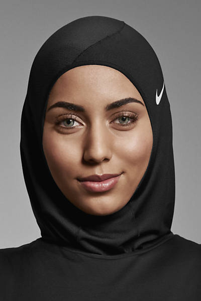 Nike lana hijab para atletas muulmanas
