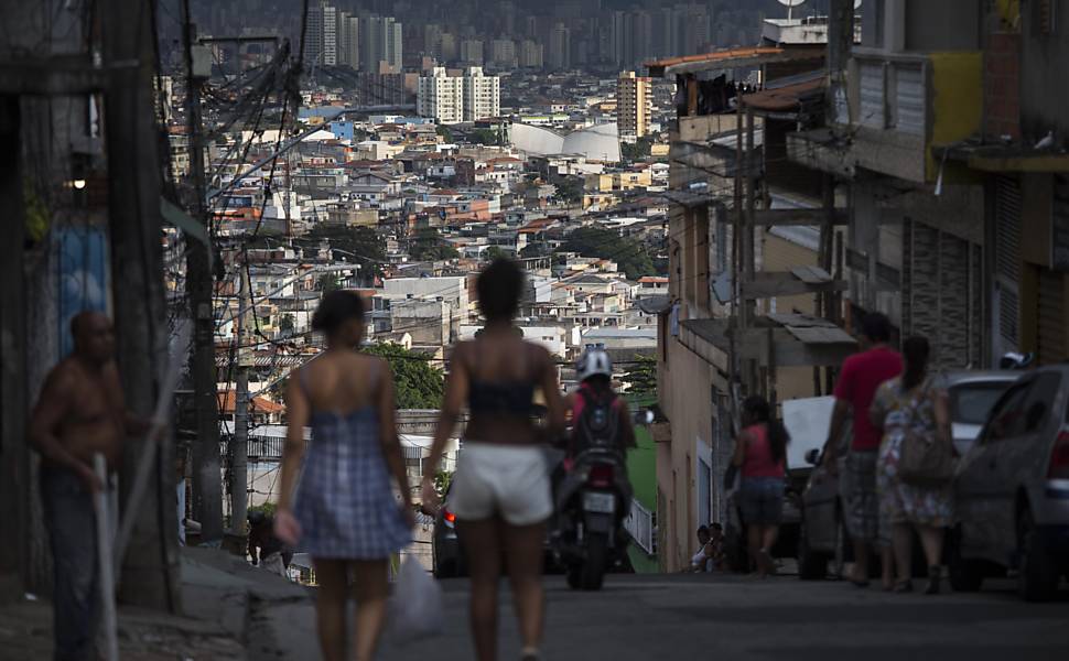 Brasilndia - distrito da zona norte sofre com falta de infraestrutura