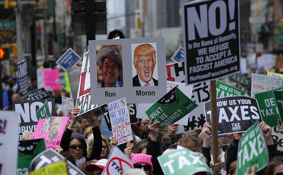 Manifestao contra Trump