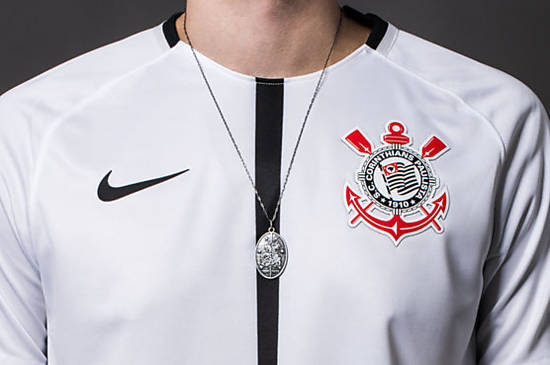 Novos uniformes do Corinthians