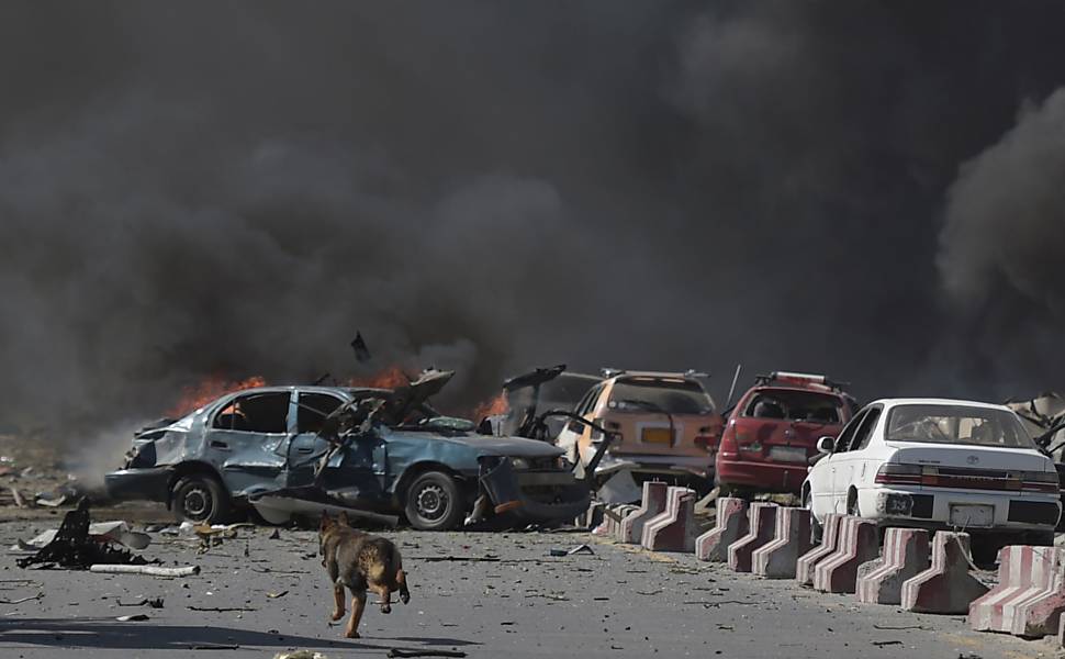 Atentado a bomba em rea diplomtica de Cabul