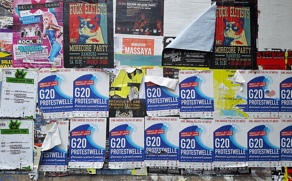 Cartazes contra o G20
