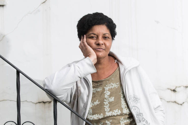 Edeise de Almeida, 65, esperou quatro meses para iniciar tratamento após diagnóstico
